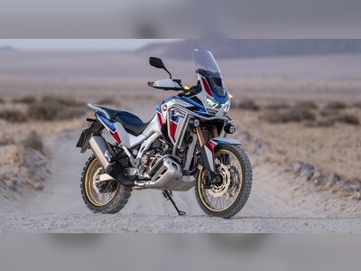 Honda Africa Twin (DCT) - bikes.thaimotorshow.com